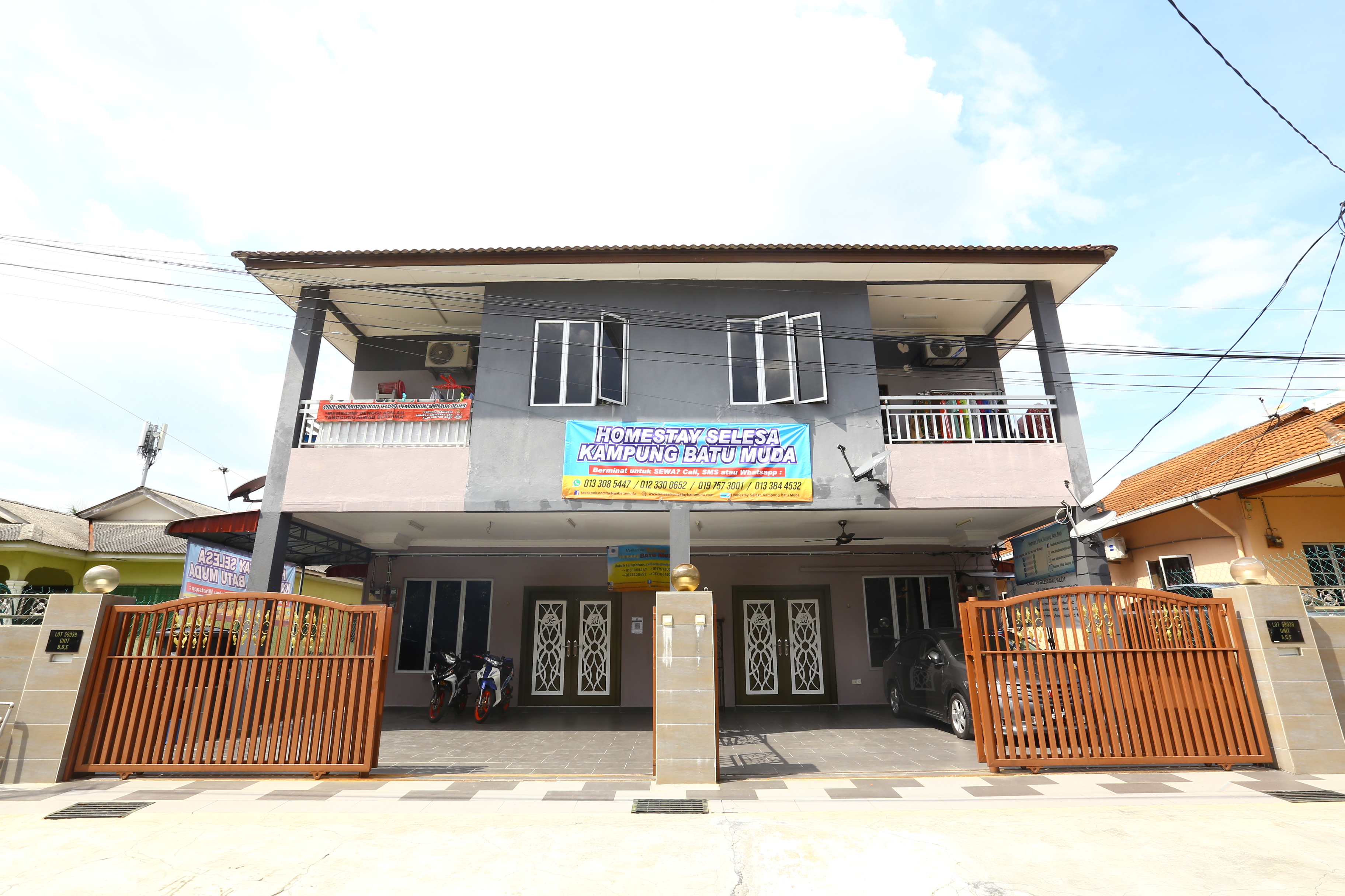 Luar Rumah — Homestay Selesa