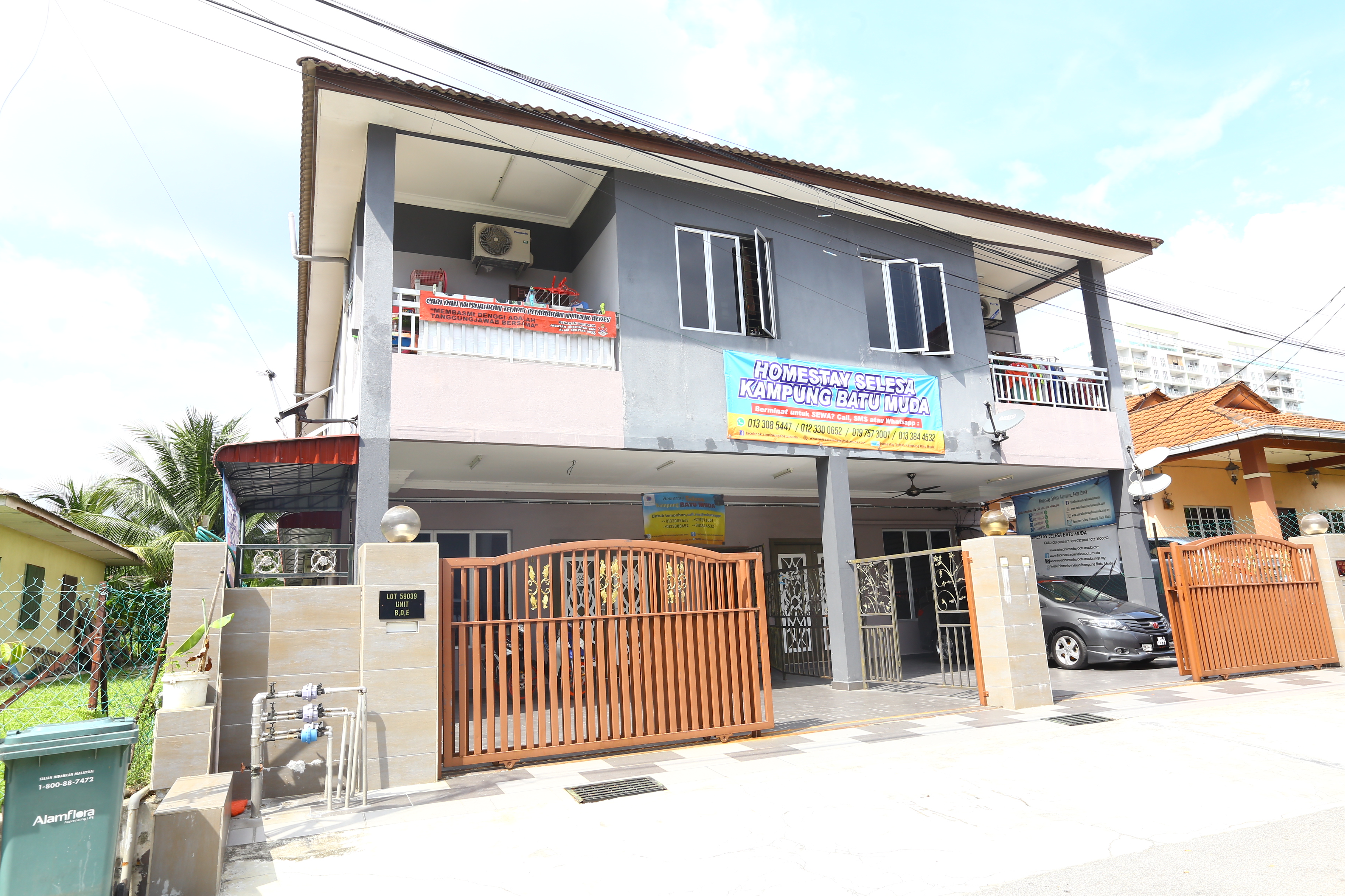 Luar Rumah — Homestay Selesa
